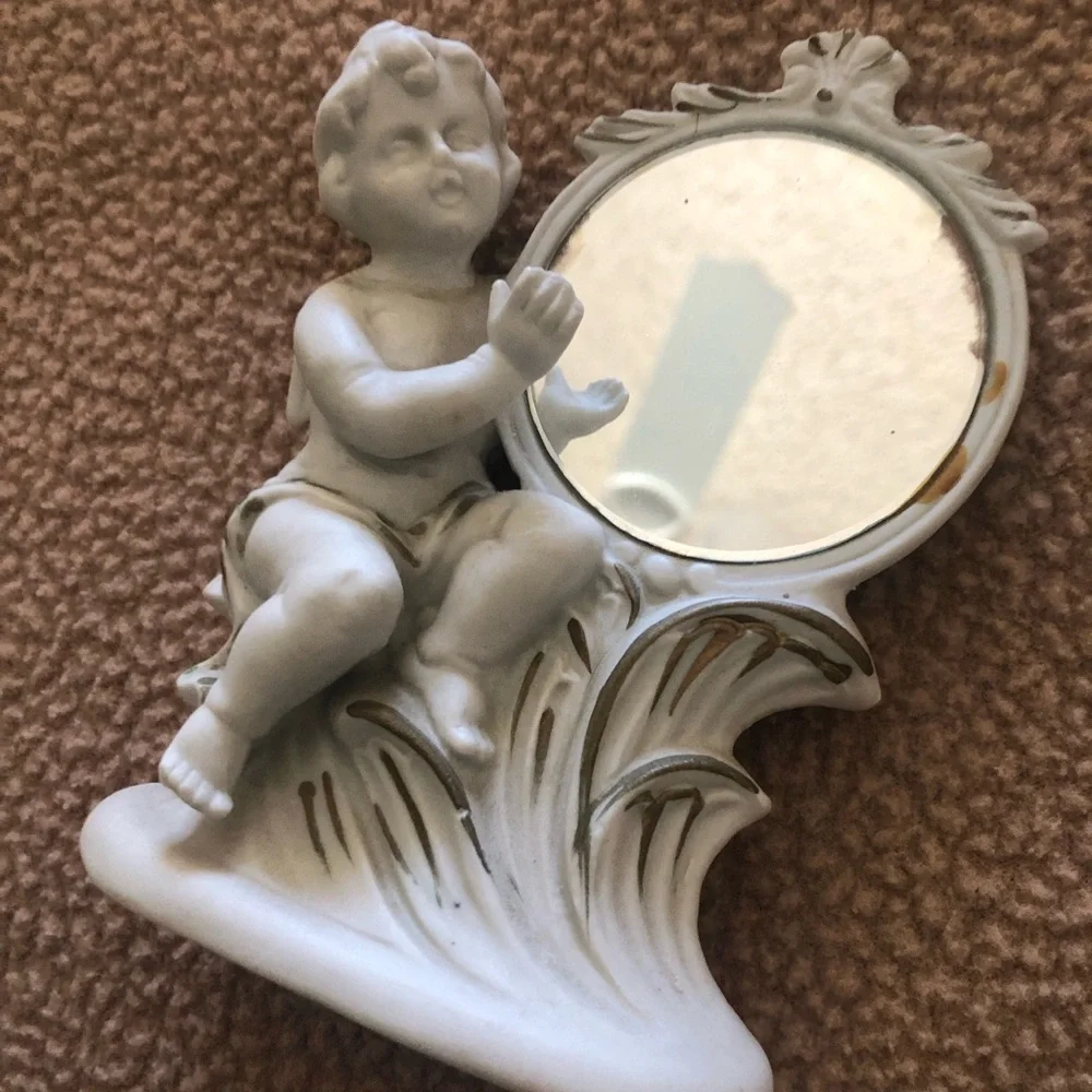 White Cherub Accent Mirror with Floral Motif And Bisque Two White Roses